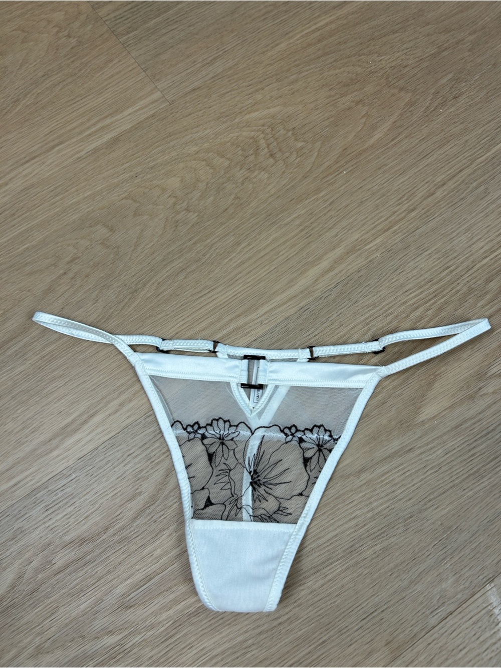 Intimissimi Adjustable Sides Embroidered Thong Panty
